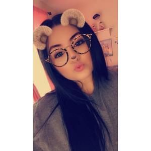 Meet your Posher, Sara